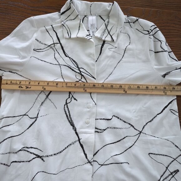 Wynne Layers long sleeve black white geometric high low Tunic button front sz XS - Picture 10 of 13